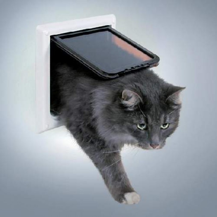 Trixie ВИА Дверца для кошки FreeCat de Luxe, 17,7 х 18,7  3867, 0,560 кг, 16941