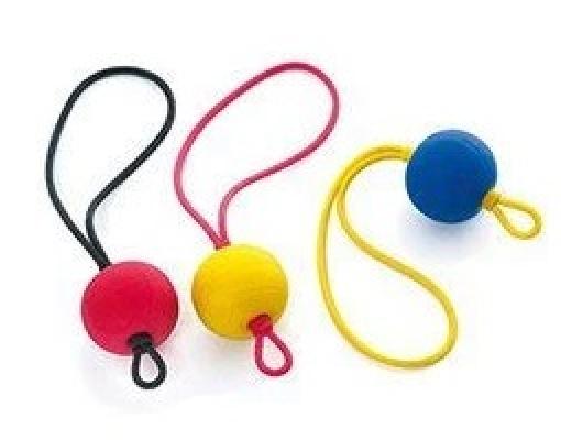 [94.285. 1031626]  Karlie-Flamingo Игрушка для собак  мяч резина+веревка 6 см цвет в ассорт.