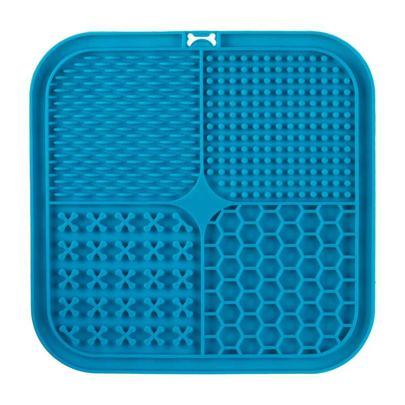 Коврик лизательный для животных силиконовый с лопаткой Гурман голубой 200*200*9мм, 30241015