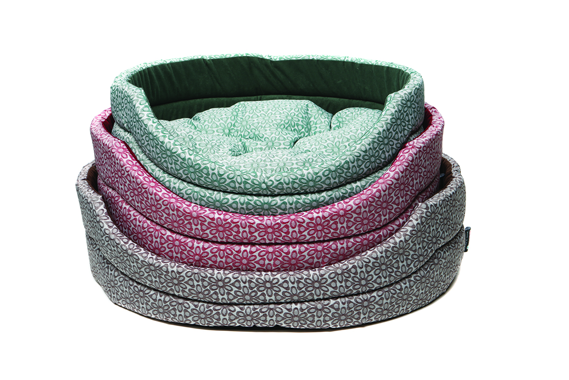 Лежанка COMFY  DAISY  L  (60х51х17 см), узор бежевого  цвета